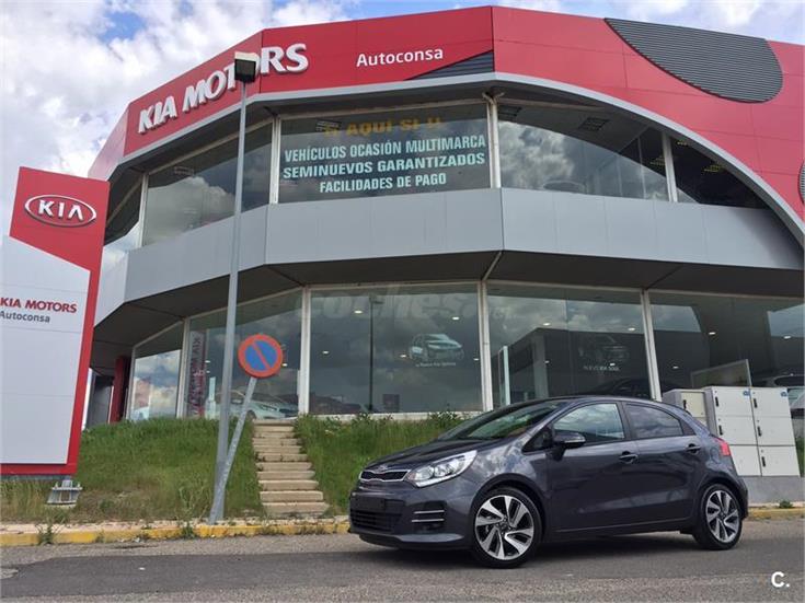 Como se llama con el motor en el gas y sobre la gasolina
