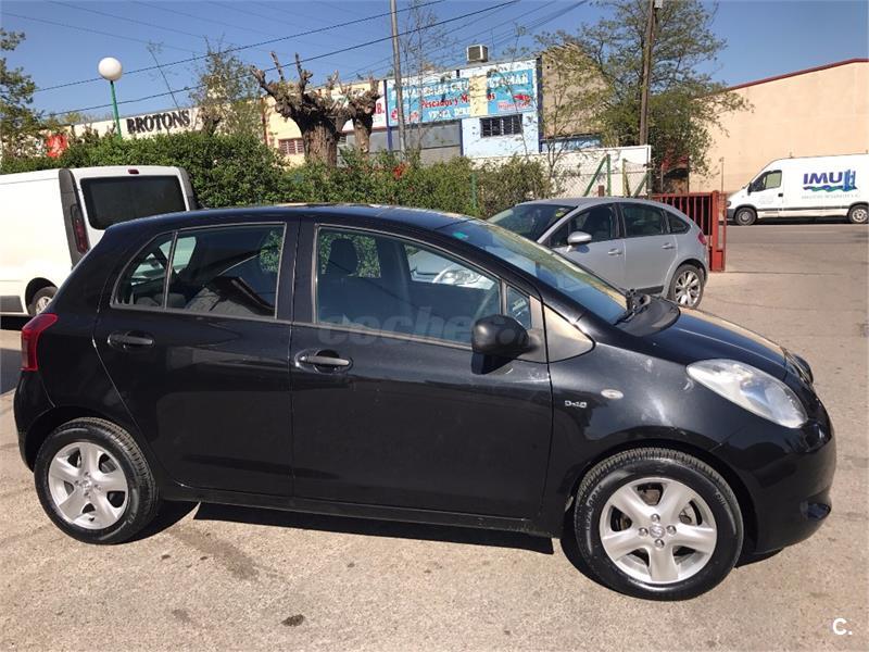 toyota yaris 1.4 d4d blue Diesel Negro del 2008 con 270000km en Madrid