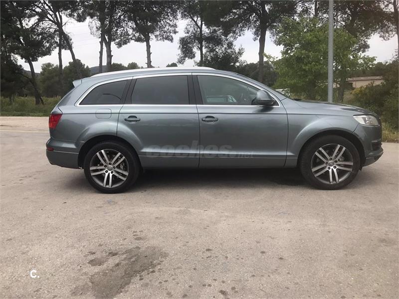 Con que a mí inundar la gasolina en el polo el sedán