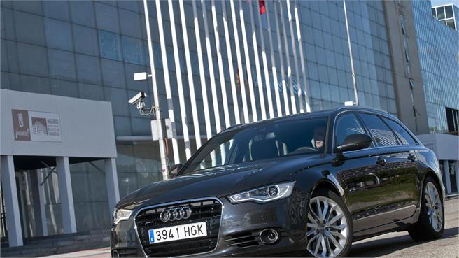 Audi A6 Avant 3.0 quattro