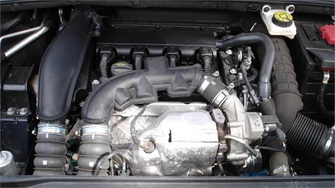 Peugeot 308 1.6 THP 156 CV 5p Premium