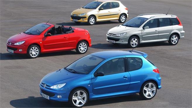 Los 30 coches que no se fabrican más buscados