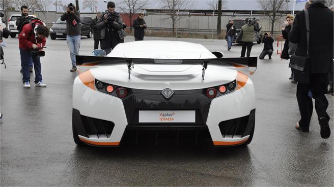 El coche eléctrico más potente del mundo 656x369cut