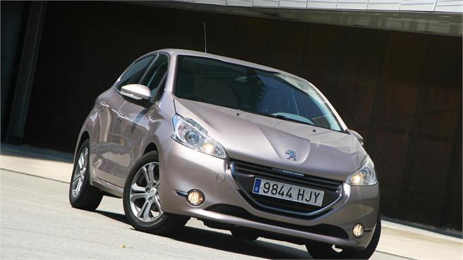Peugeot 208 1.6 e-HDI 92 CV