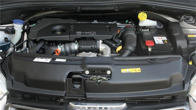 Peugeot 208 1.6 e-HDI 92 CV