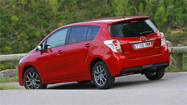 prueba toyota verso 180d #4 prueba toyota verso 180d #4