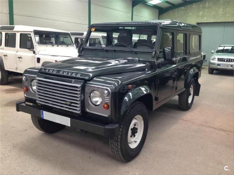 Land rover defender 2009