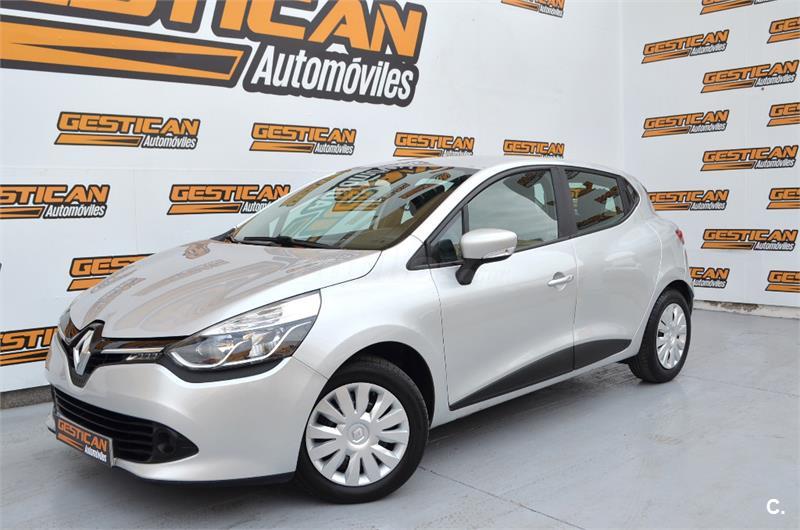 RENAULT clio authentique 1.2 16v 75 Gasolina Gris / Plata del 2014 con