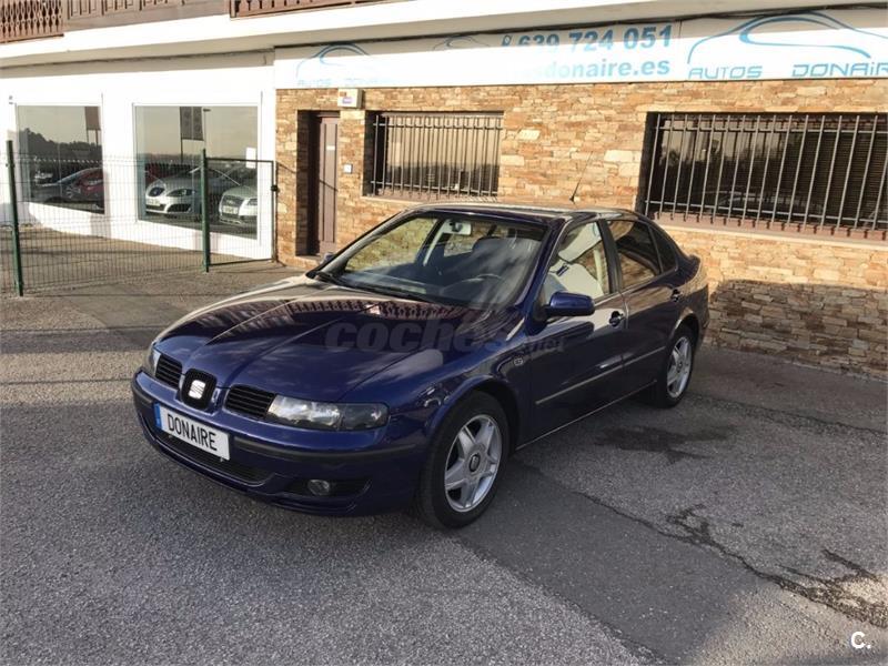 SEAT toledo 1.9 tdi 110cv sport Diesel Azul del 2003 con 200000km en A