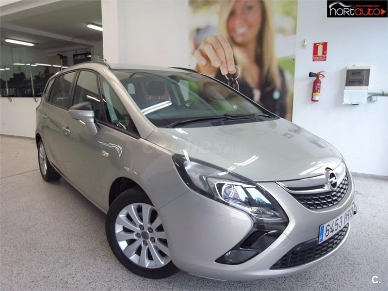 Opel zafira tourer 2013