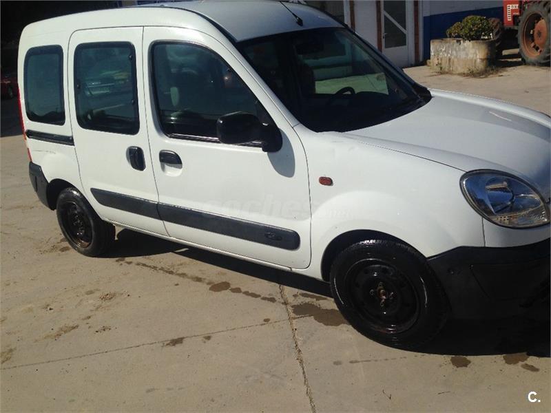 Renault Kangoo Diesel Del Ano 05 Con 2400km