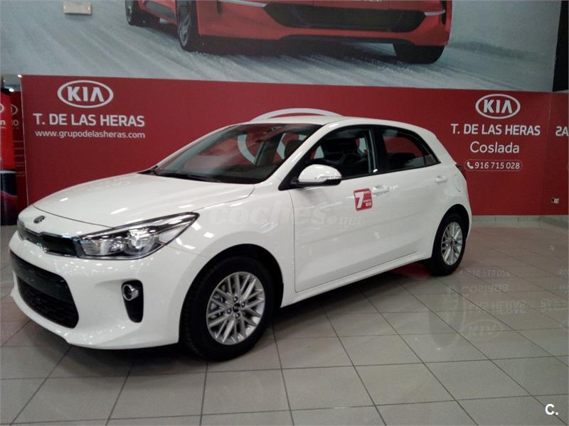 KIA rio berlina 1.2 cvvt 62kw 84cv drive Gasolina de km0 de color Blanco (Blanco) en Madrid 34931724