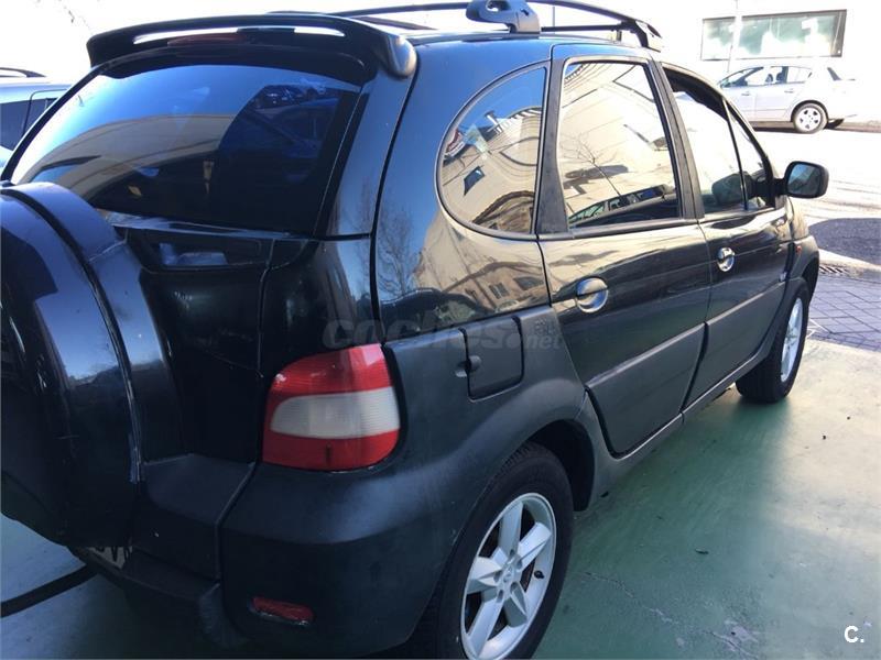 Renault megane scenic rx4