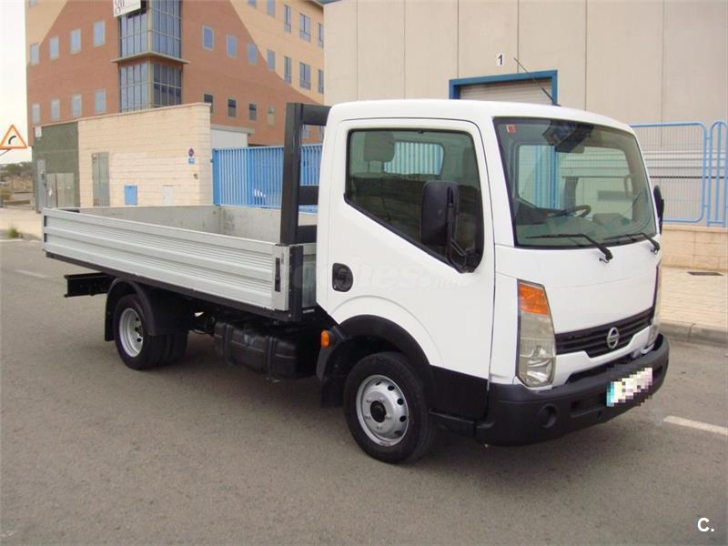 Nissan cabstar 2008