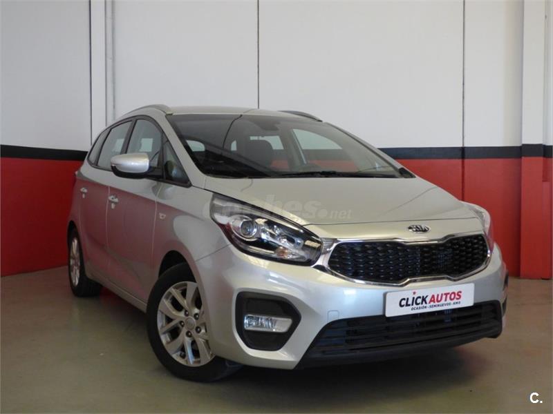 Kia carens 2018