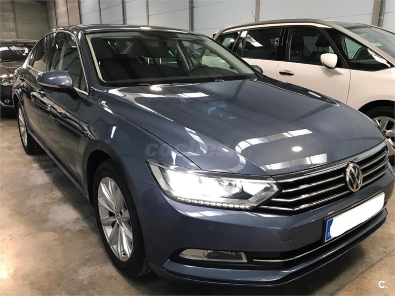 VOLKSWAGEN passat advance 1.6 tdi 120cv bmt Diesel Azul (Azul) del 2015 con 120000km en Sevilla VOLKSWAGEN passat advance 1.6 tdi 120cv bmt Diesel Azul (Azul) del 2015 con 120000km en Sevilla