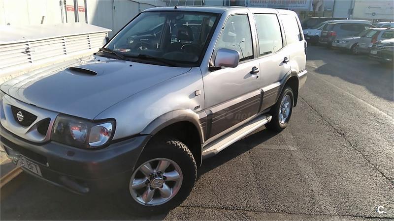 Nissan terrano 2001