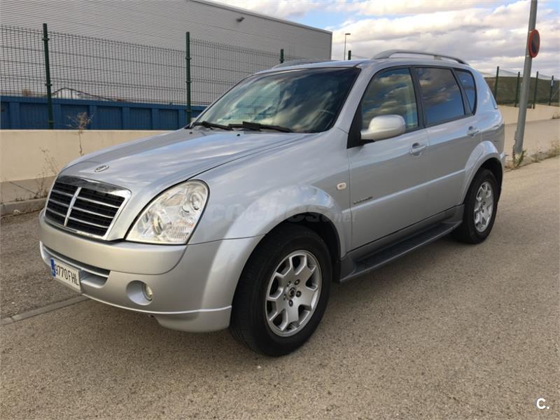 Ssangyong rexton 2006 года