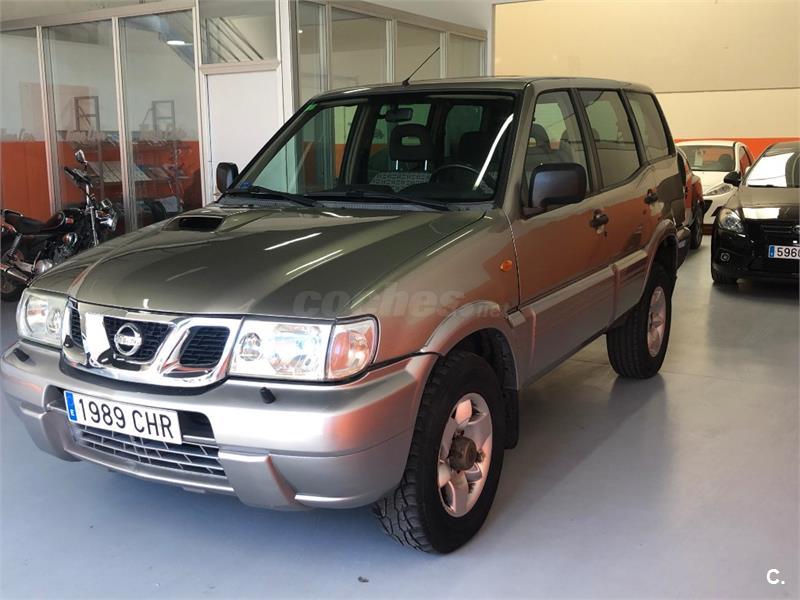 Nissan terrano elegance