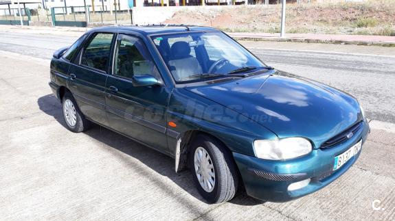 Paragolpes Delantero para Ford Escort