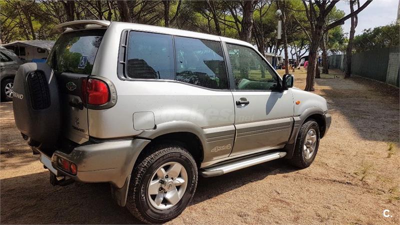 Nissan terrano elegance