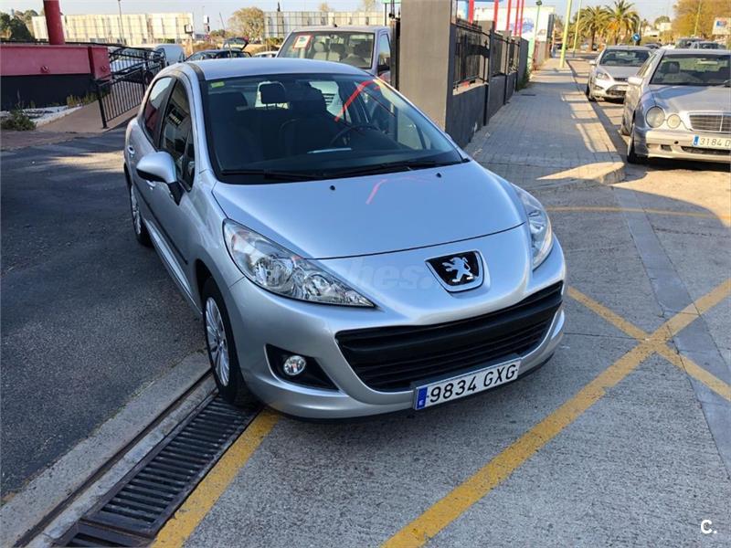 Peugeot 207 2010