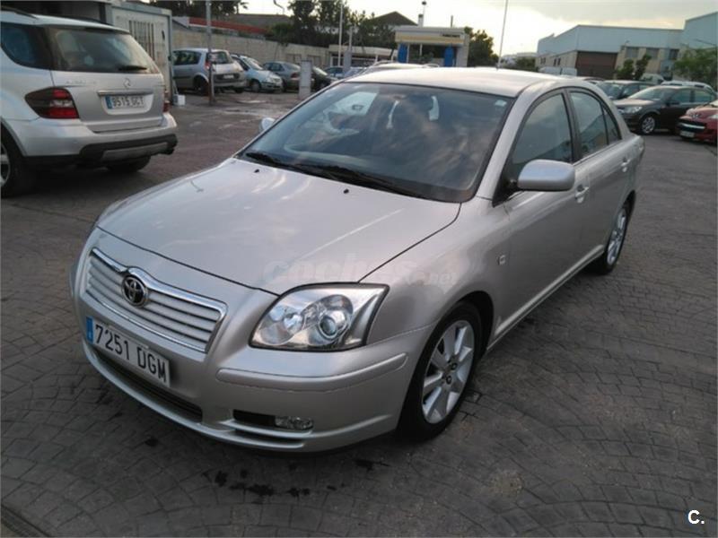 TOYOTA Avensis (2005) 2.990 € en Sevilla