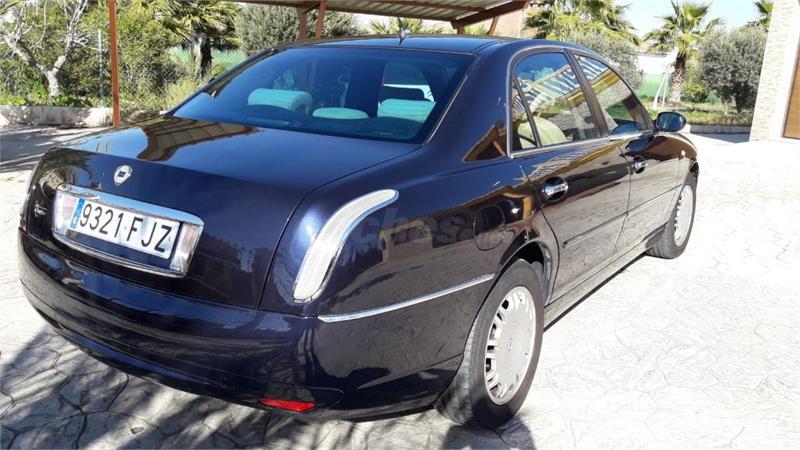 Coches similares al lancia thesis 02 picture