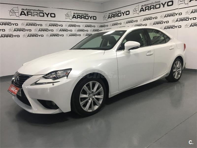 Lexus is 400