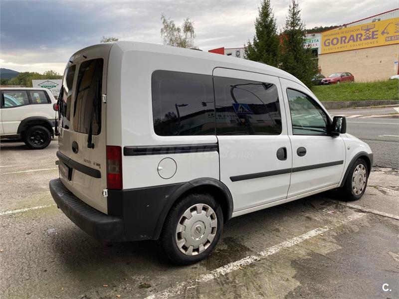 2010 opel combo