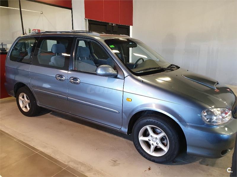 Kia carnival 2001