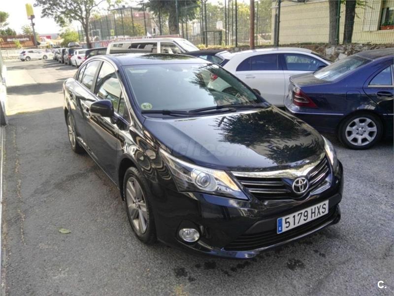 Toyota avensis 2014