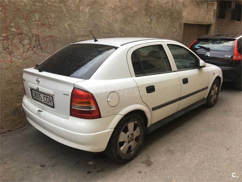 Opel astra 2002