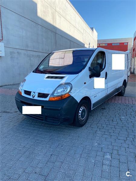 Renault trafic 2003