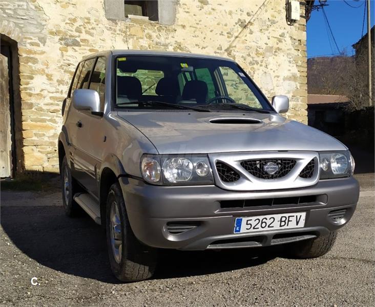 Nissan terrano 2001