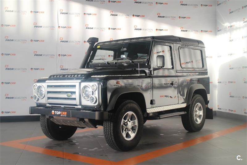 Land rover defender 2010