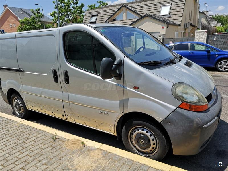 Renault trafic 2003