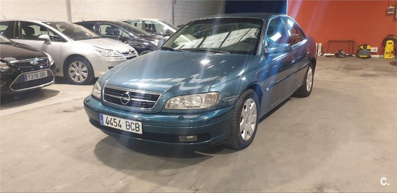 Opel omega 2001