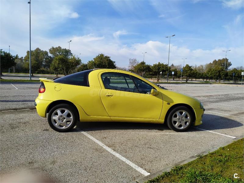 Opel tigra 2000