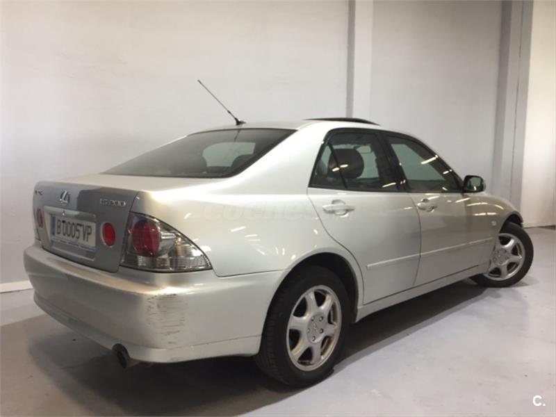 Lexus is200 1999