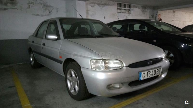 Ford escort 98