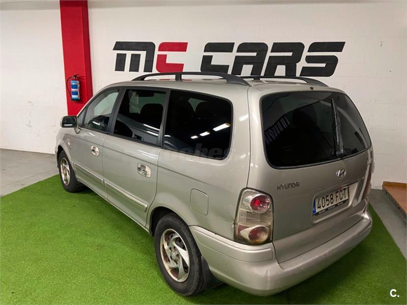 Hyundai trajet 2006