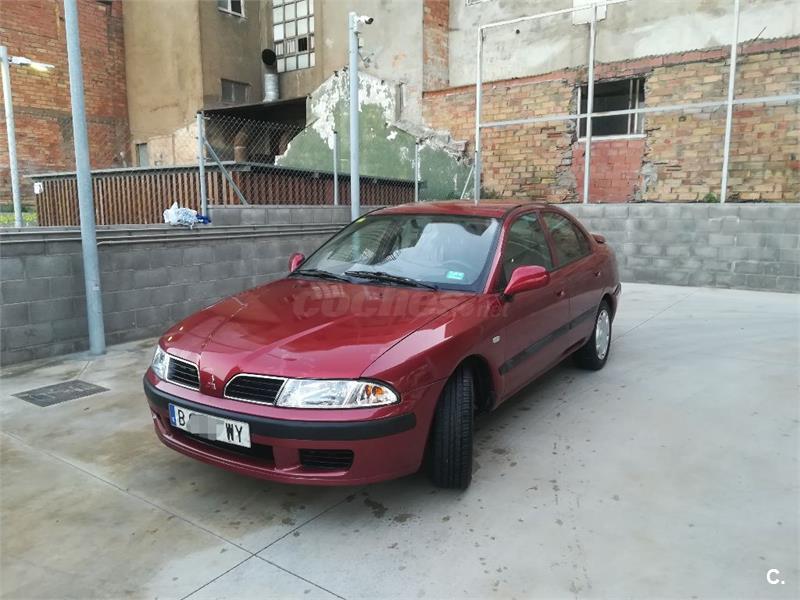 Mitsubishi carisma 2000