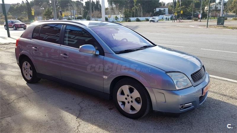 Opel signum 2004