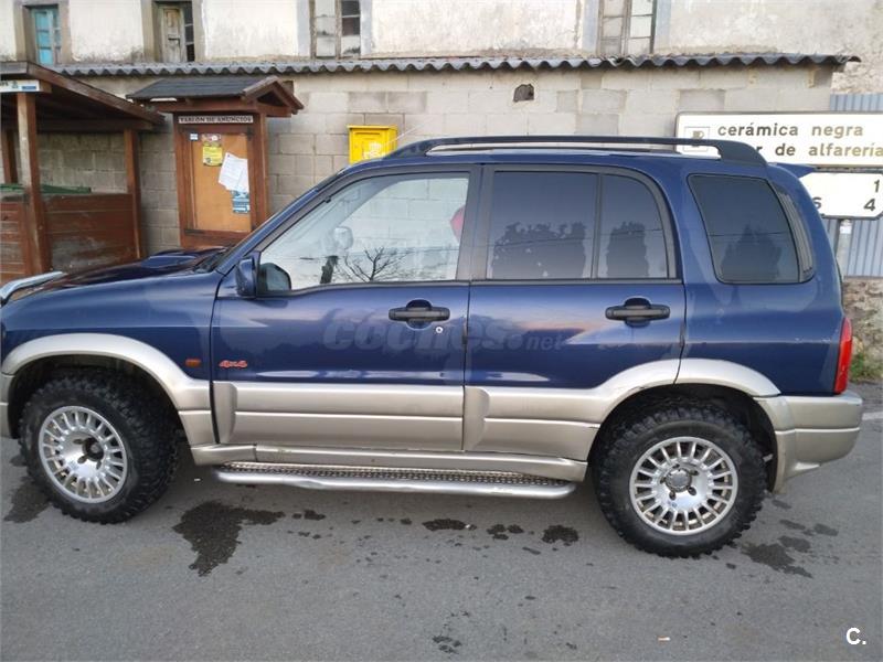 Suzuki grand vitara 2000