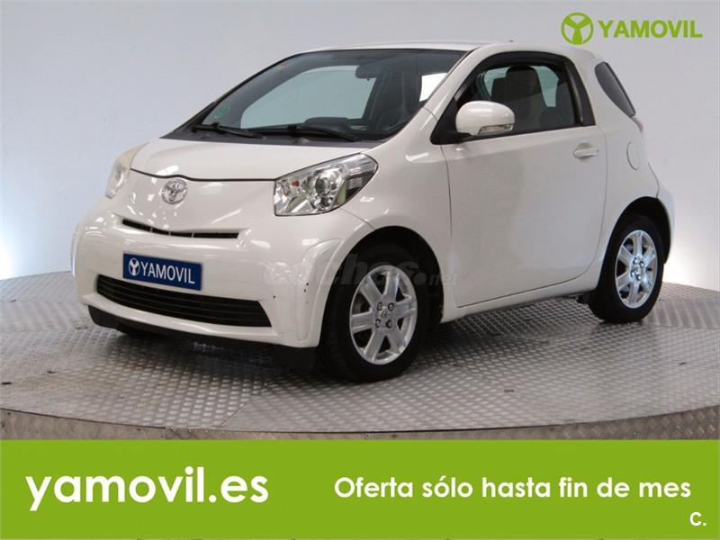 Toyota iq 2010