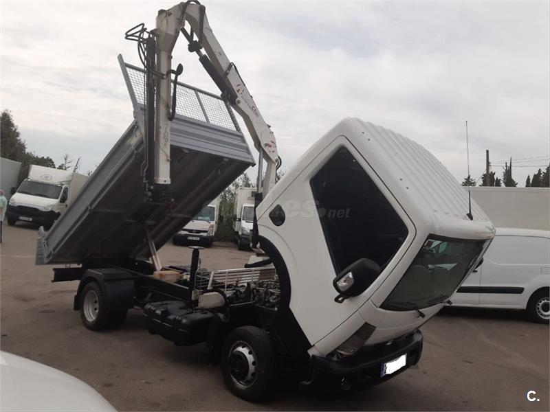 Nissan cabstar 2015