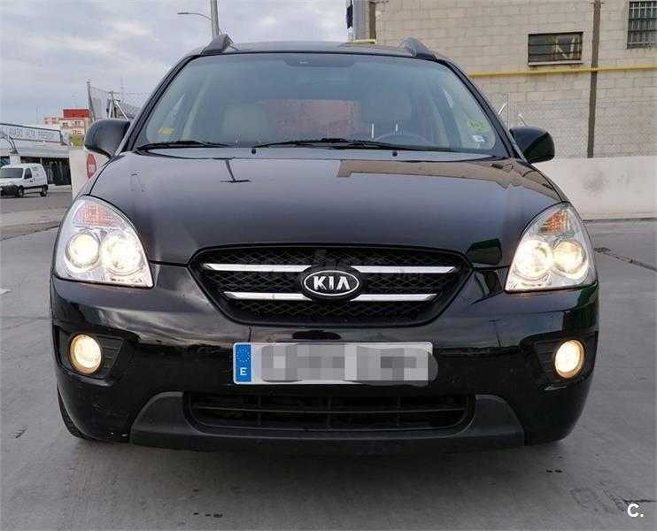 Kia carens 2010