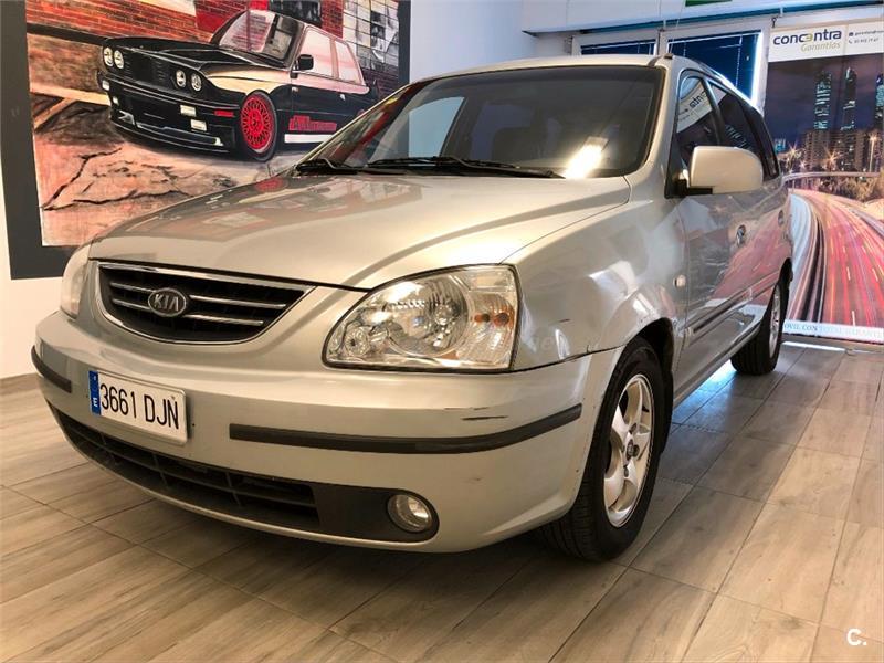 Kia carens 2005 года