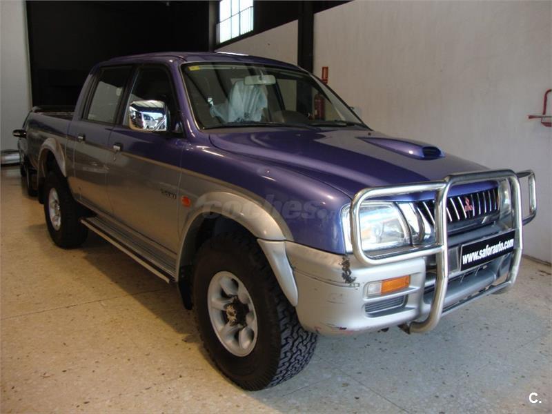 Mitsubishi l200 2000